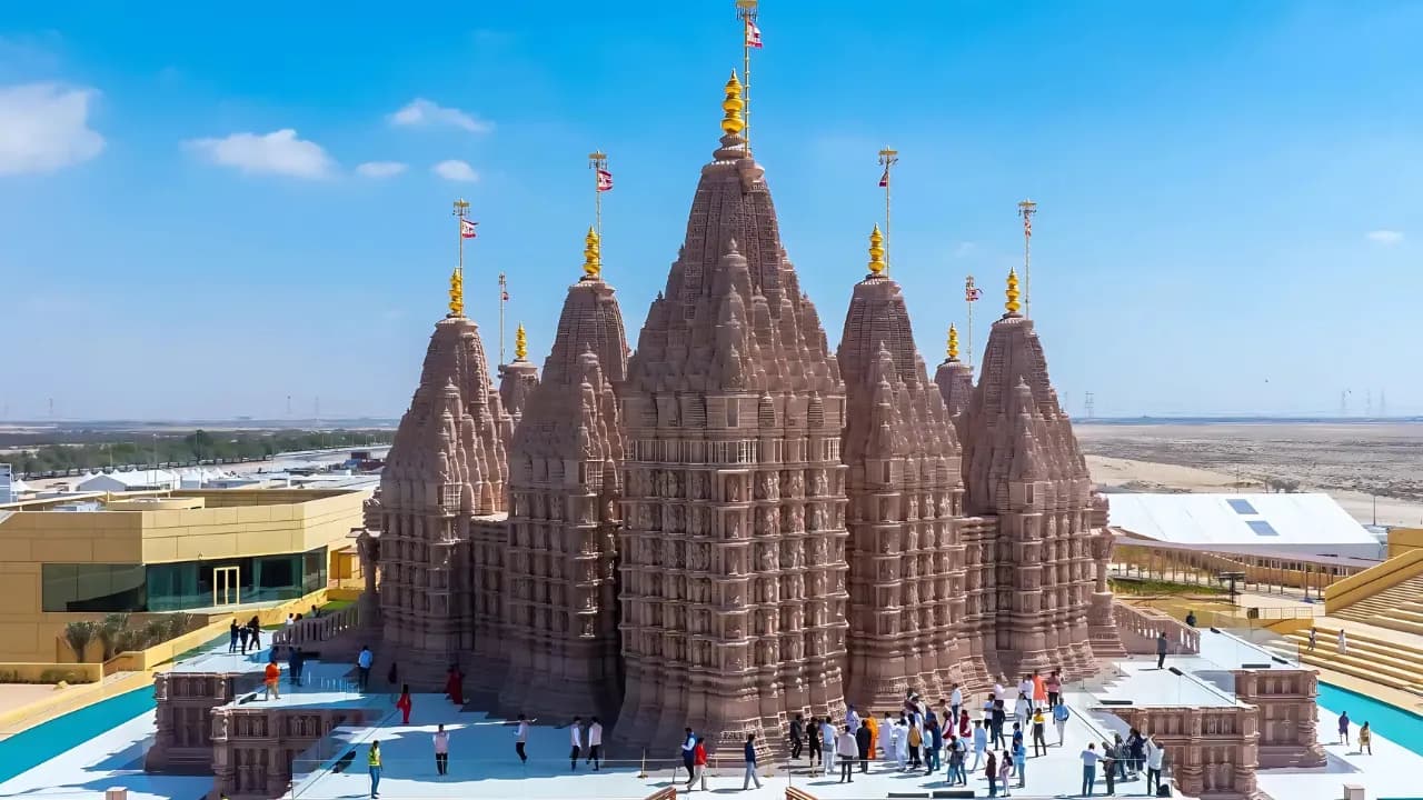 BAPS Hindu Mandir Abu Dhabi – Evening Visit