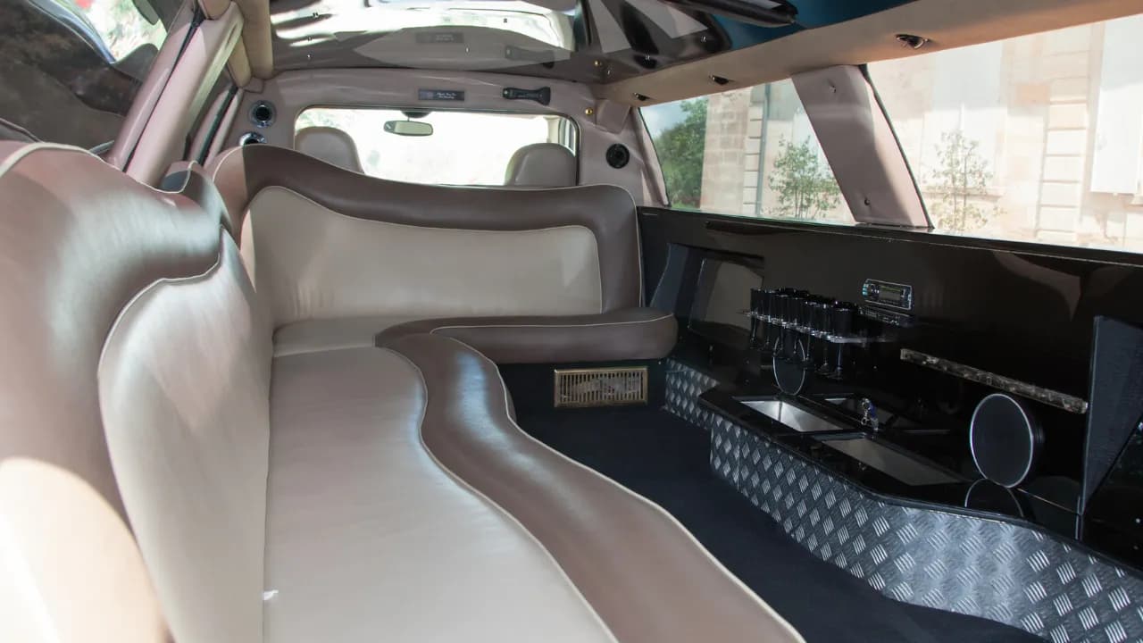 Limousine